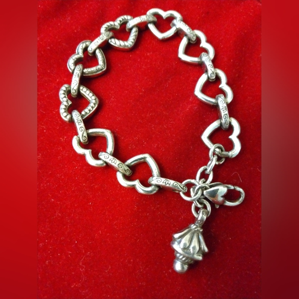 Brighton Hearts- Valentine Bracelet 7.5"
